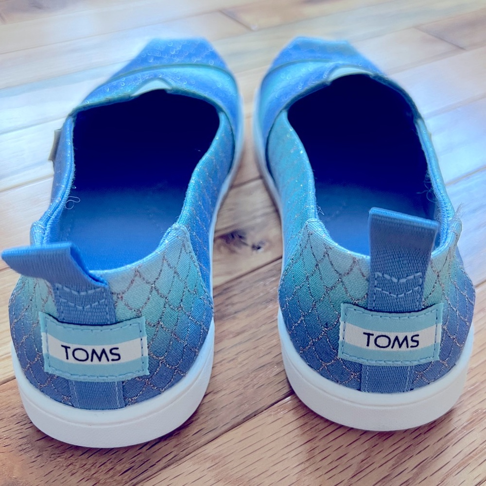 New TOMS, size Y4